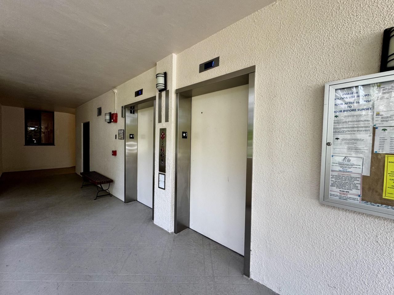 11370 Twelve Oaks Way, Unit 418, North Palm Beach, FL 33408 Photo