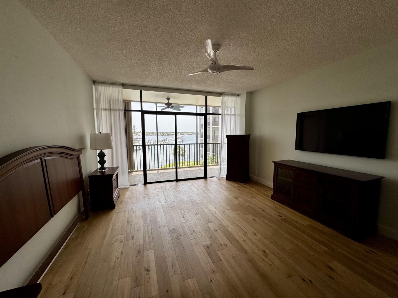 11370 Twelve Oaks Way, Unit 418, North Palm Beach, FL 33408 Photo