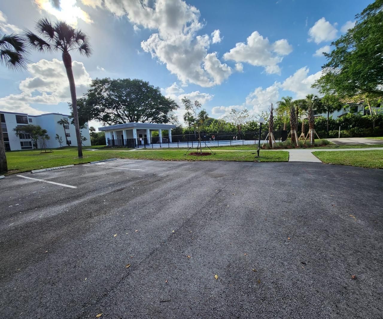 9235 SW 8th 402 Street, Unit 402, Boca Raton, FL 33428 Photo