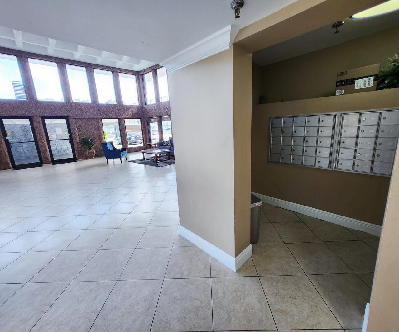 9235 SW 8th 402 Street, Unit 402, Boca Raton, FL 33428 Photo