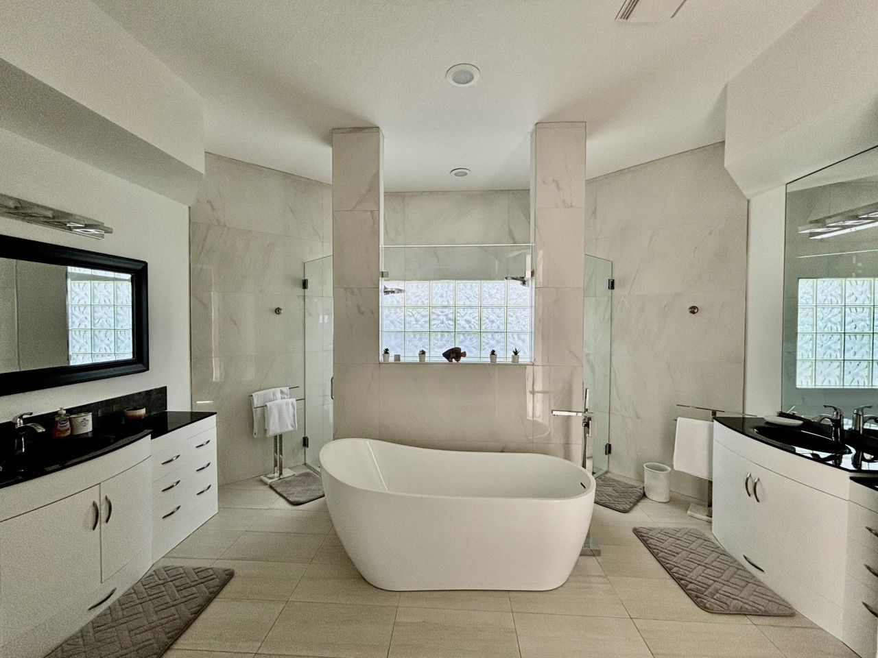 1920 S Club Drive, Wellington, FL 33414 Photo