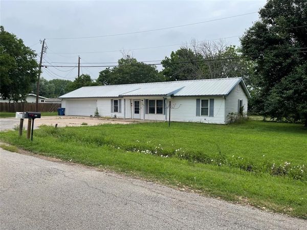 400 N Angelina, Whitney, TX 76692