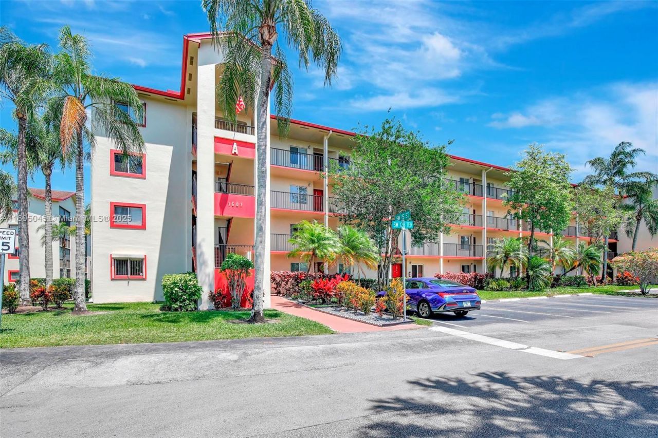 1601 SW 128th Ter, Unit 309A, Pembroke Pines, FL 33027 Photo