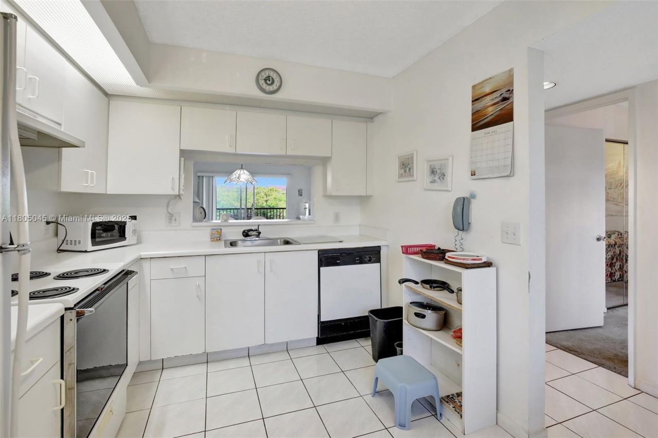 1601 SW 128th Ter, Unit 309A, Pembroke Pines, FL 33027 Photo