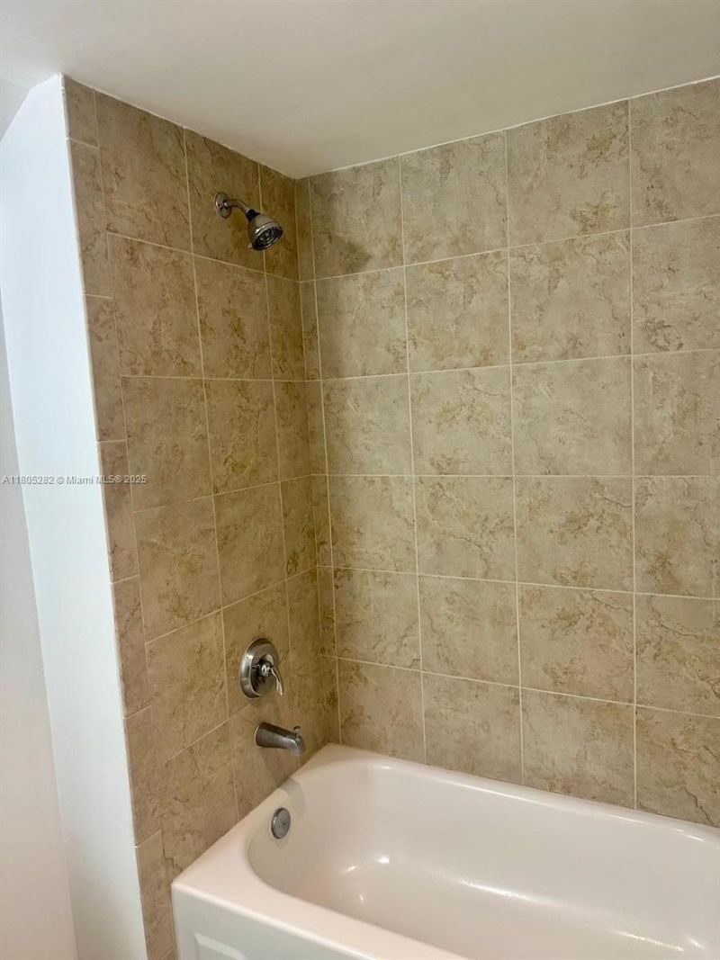 111 E Flagler, Unit 702, Miami, FL 33131 Photo