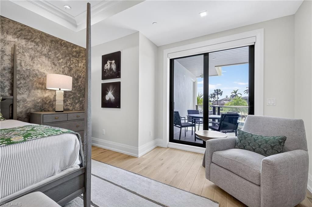 1820 Gulf Shore Blvd N, Unit 202, Naples, FL 34102 Photo