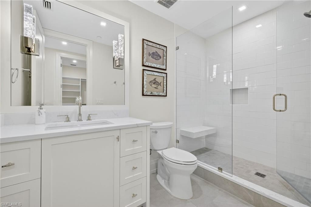 1820 Gulf Shore Blvd N, Unit 202, Naples, FL 34102 Photo