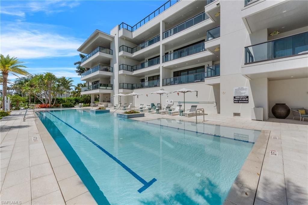 1820 Gulf Shore Blvd N, Unit 202, Naples, FL 34102 Photo