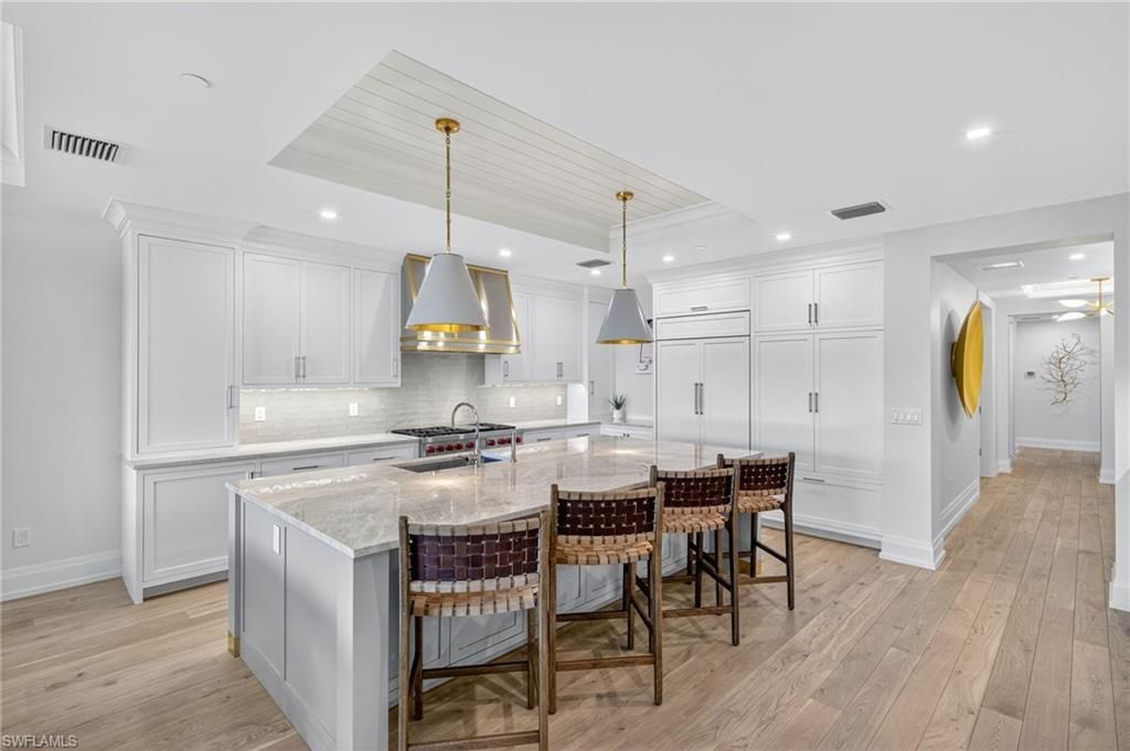 1820 Gulf Shore Blvd N, Unit 202, Naples, FL 34102 Photo