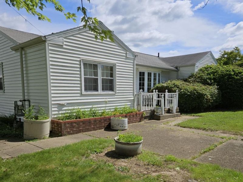 36 Johnson Road, The Plains, OH 45780 Photo 3