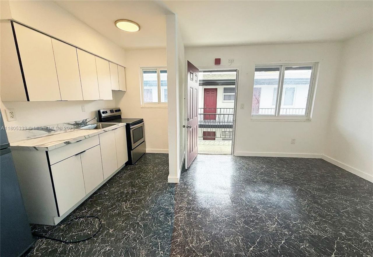 1265 Sharazad Blvd, Opa Locka, FL 33054 Photo