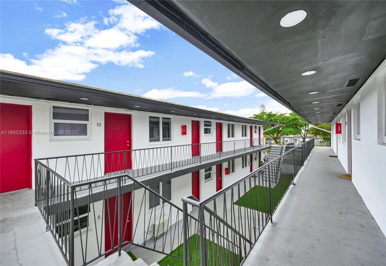 1265 Sharazad Blvd, Opa Locka, FL 33054 Photo