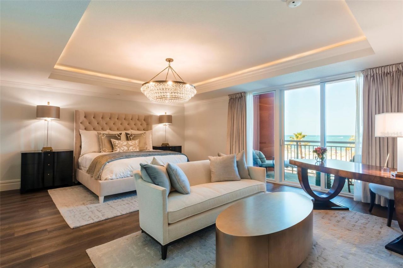 301 S Gulfview Boulevard, Unit 304, Clearwater Beach, FL 33767 Photo