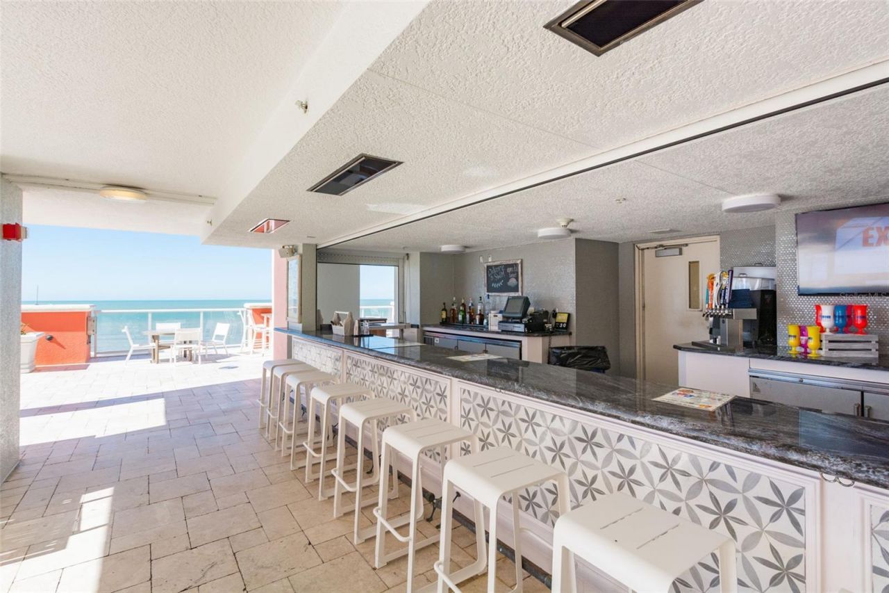 301 S Gulfview Boulevard, Unit 304, Clearwater Beach, FL 33767 Photo