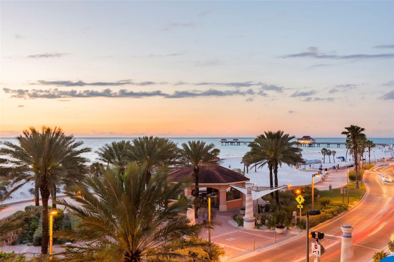 301 S Gulfview Boulevard, Unit 304, Clearwater Beach, FL 33767 Photo