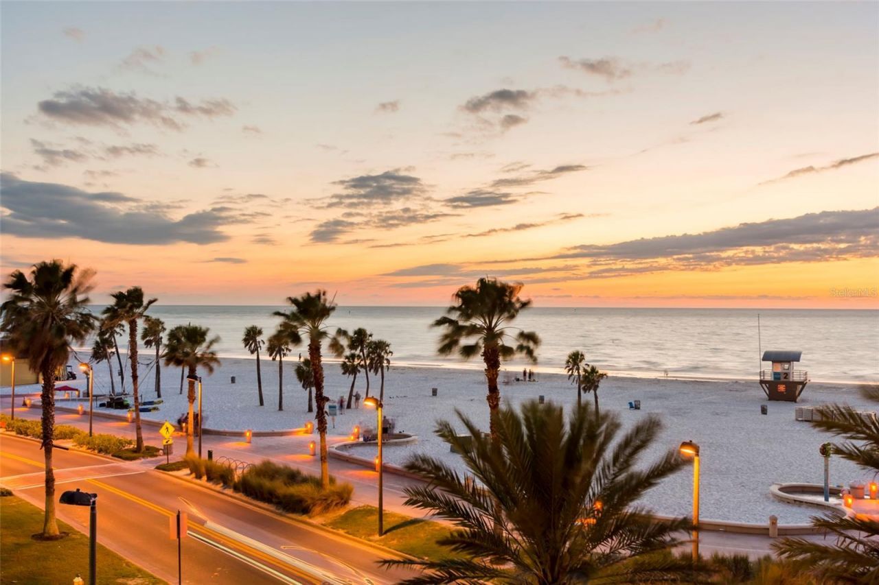 301 S Gulfview Boulevard, Unit 304, Clearwater Beach, FL 33767 Photo