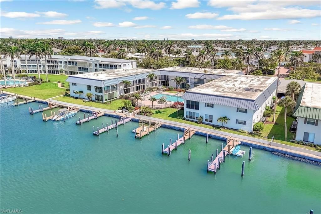 333 Harbour Dr, Unit 201, Naples, FL 34103 Photo