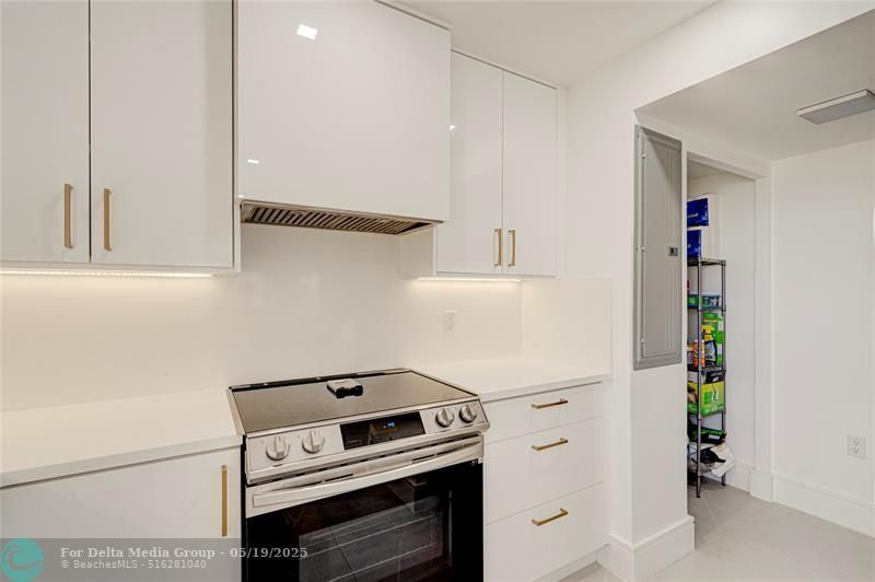 3430 Galt Ocean Dr, Unit 1011, Fort Lauderdale, FL 33308 Photo