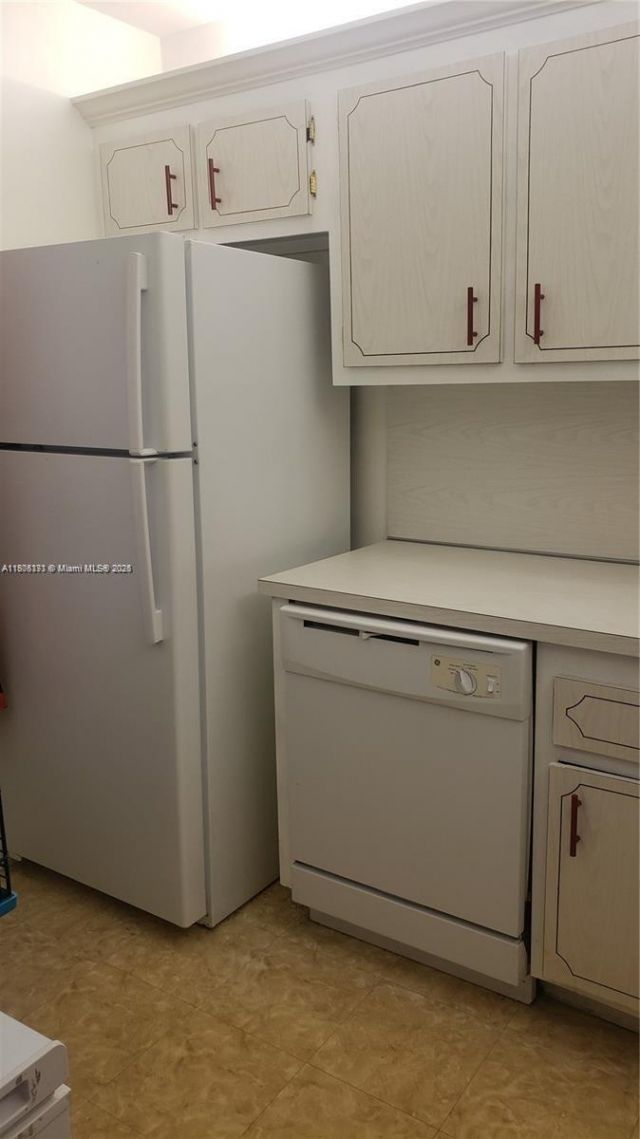 6071 NW 61st Ave, Unit 311, Tamarac, FL 33319 Photo