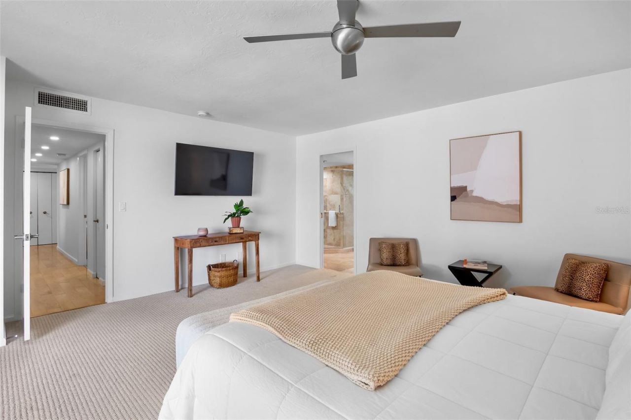 4234 Gulf Of Mexico Drive, Unit G2, Longboat Key, FL 34228 Photo