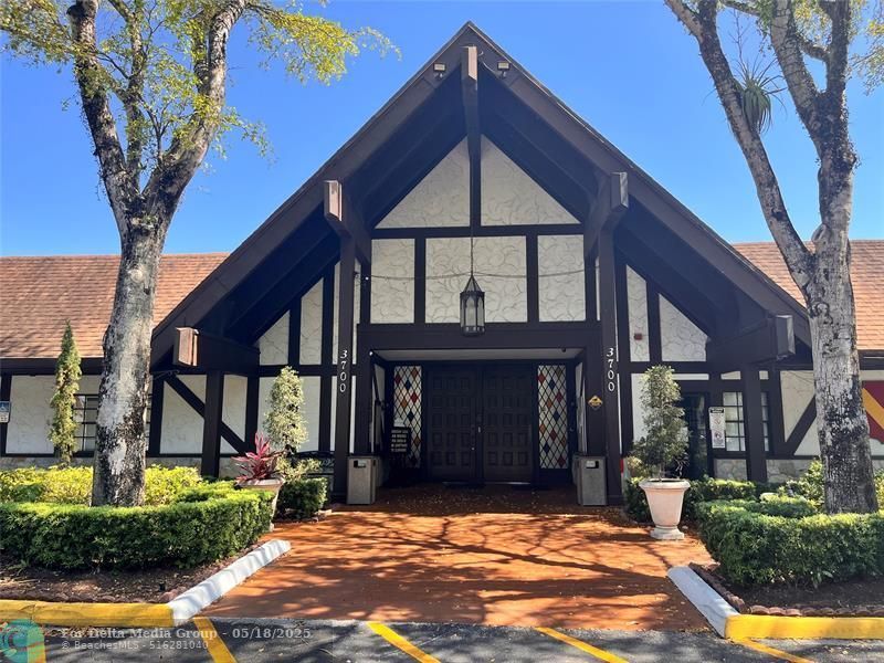 3710 Inverrary Drive, Unit 3Y, Fort Lauderdale, FL 33319 Photo