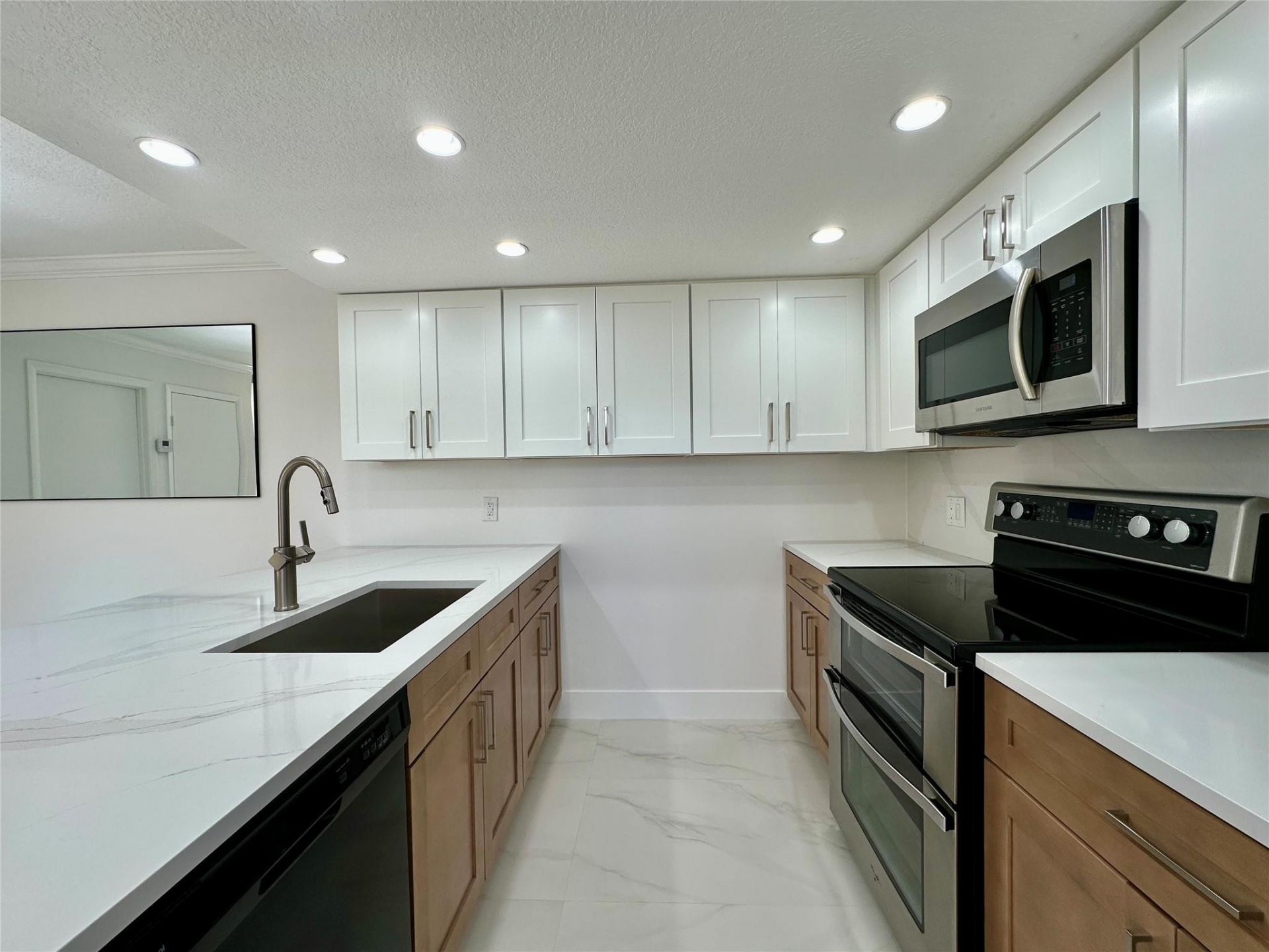 9148 SW 23rd Street, Unit A, Davie, FL 33324 Photo