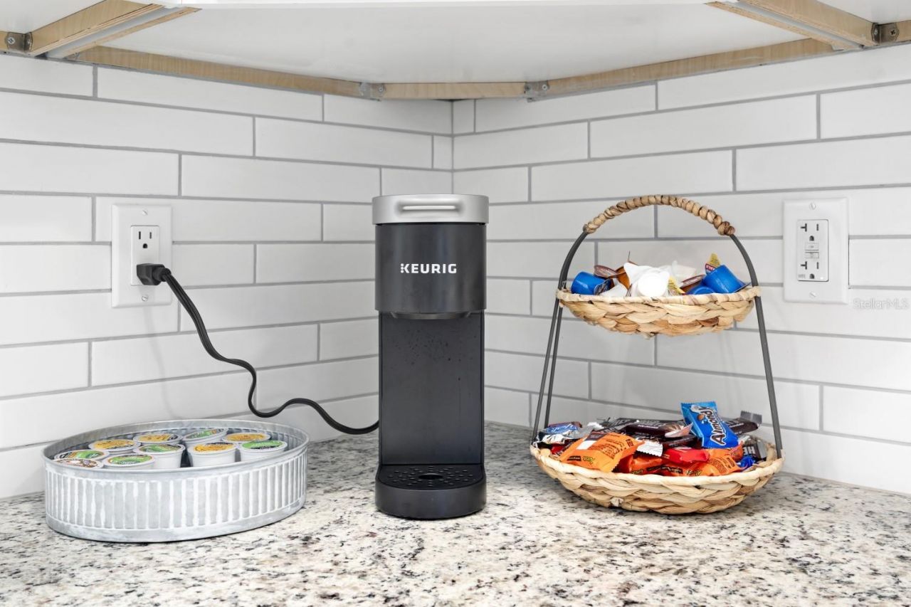 3303 32nd Street W, Bradenton, FL 34205 Photo