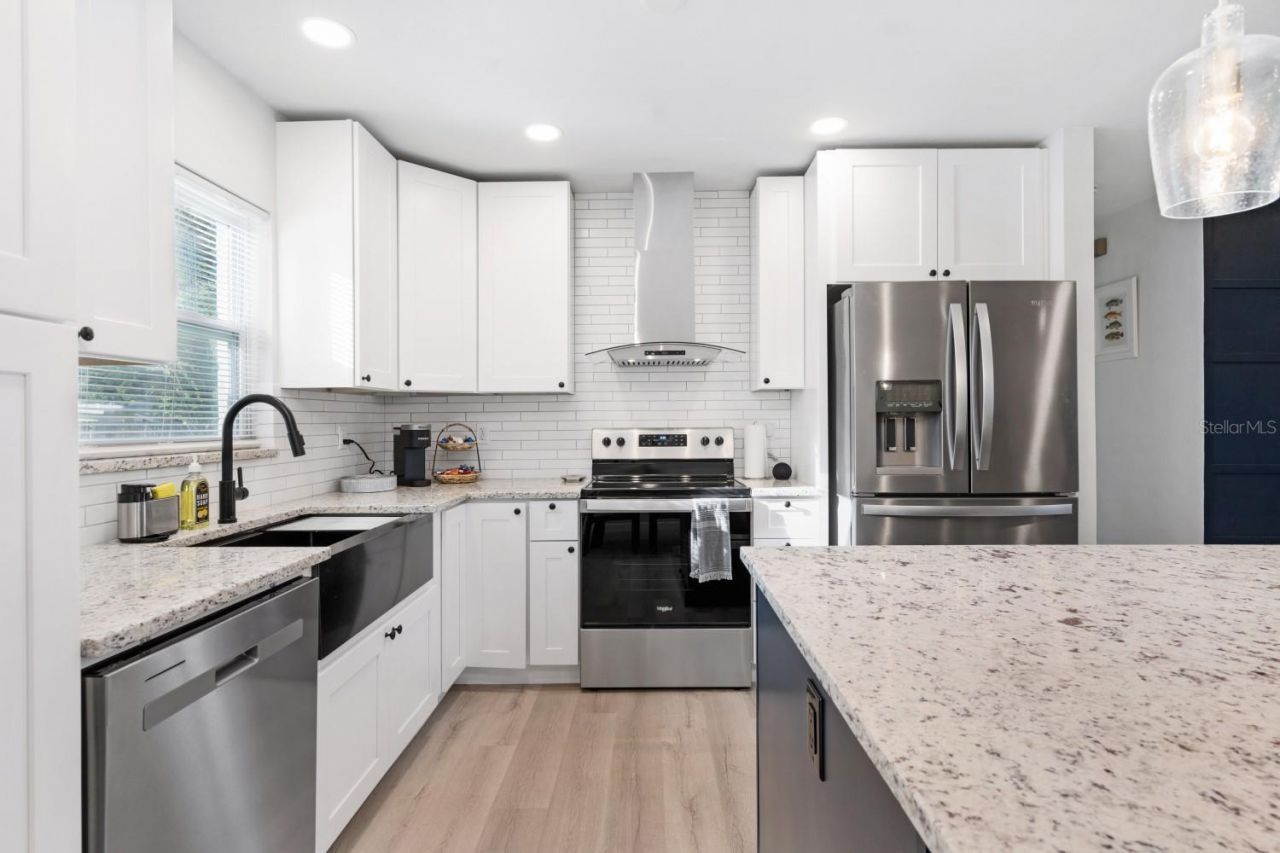 3303 32nd Street W, Bradenton, FL 34205 Photo