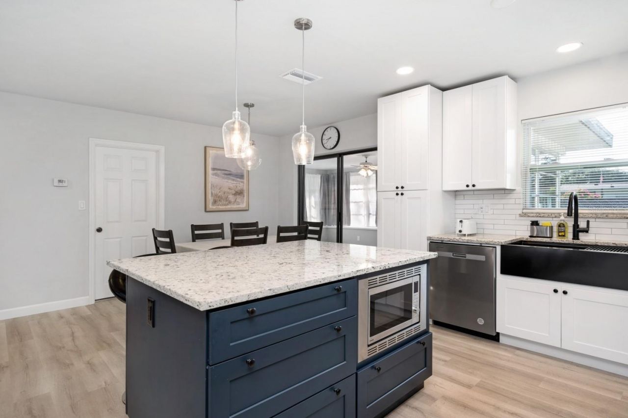 3303 32nd Street W, Bradenton, FL 34205 Photo