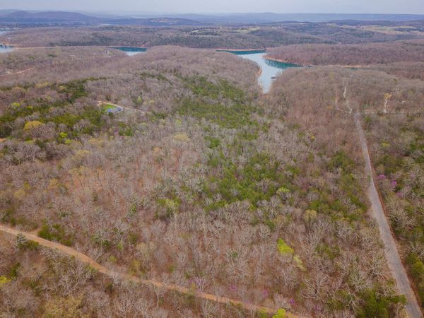 000 Tomahawk Hills, Unit Lot 16, Bl, Shell Knob, MO 65747