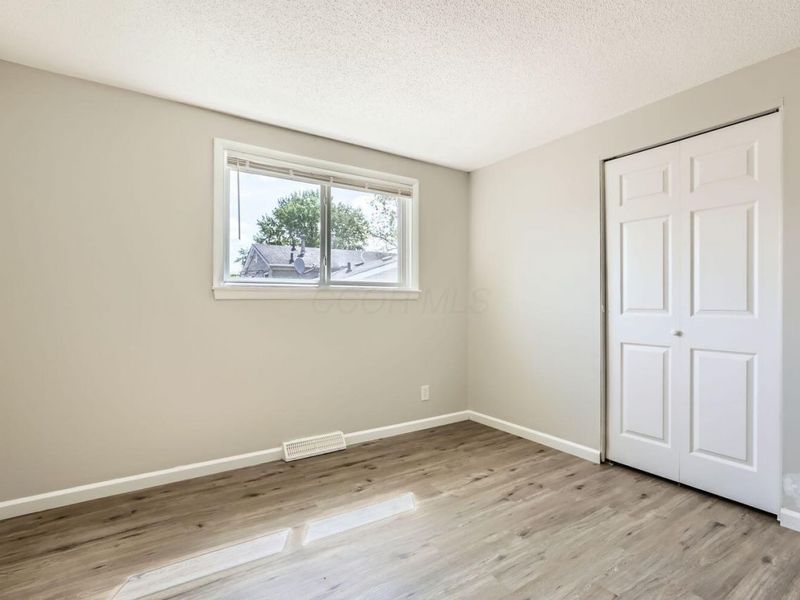 5114 Carbondale Drive, Columbus, OH 43232 Photo 8