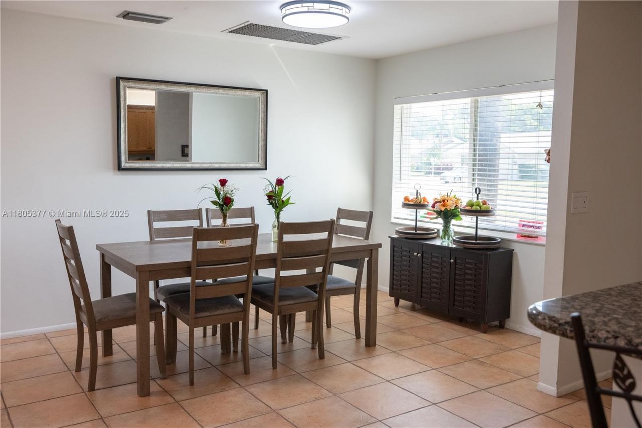 19663 Hampton Dr, Boca Raton, FL 33434 Photo