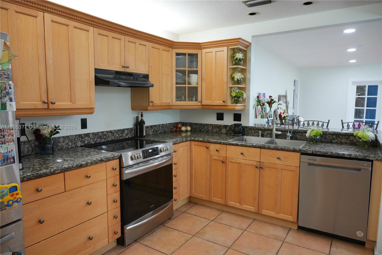 19663 Hampton Dr, Boca Raton, FL 33434 Photo