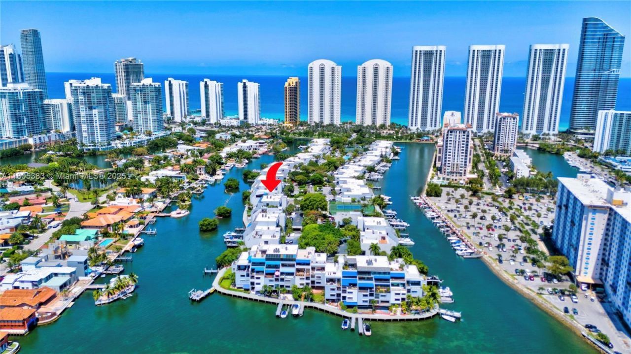 401 Poinciana Dr, Unit 1225, Sunny Isles Beach, FL 33160 Photo