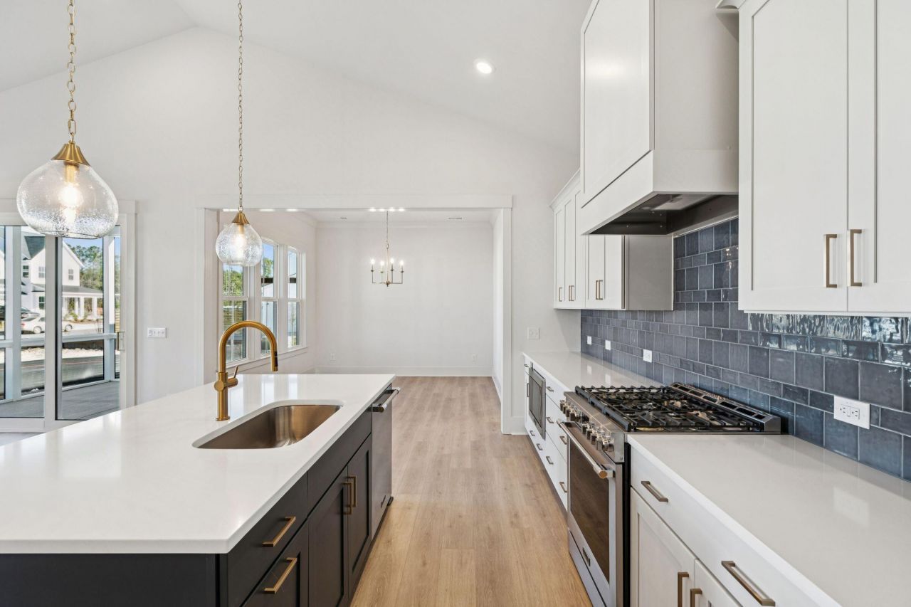 827 Gentle Breeze Drive Photo 19