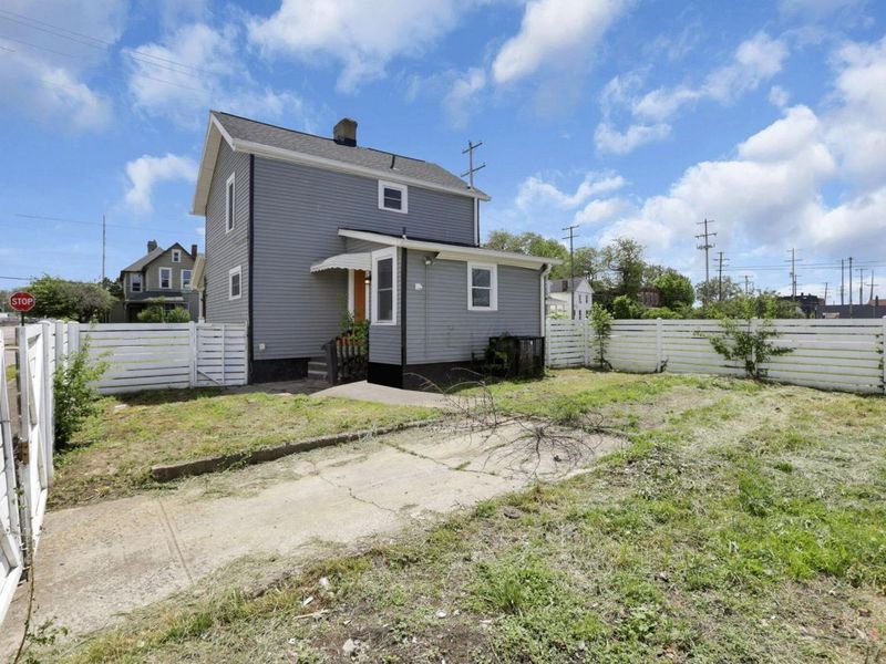 841 Saint Clair Avenue, Columbus, OH 43201 Photo 41