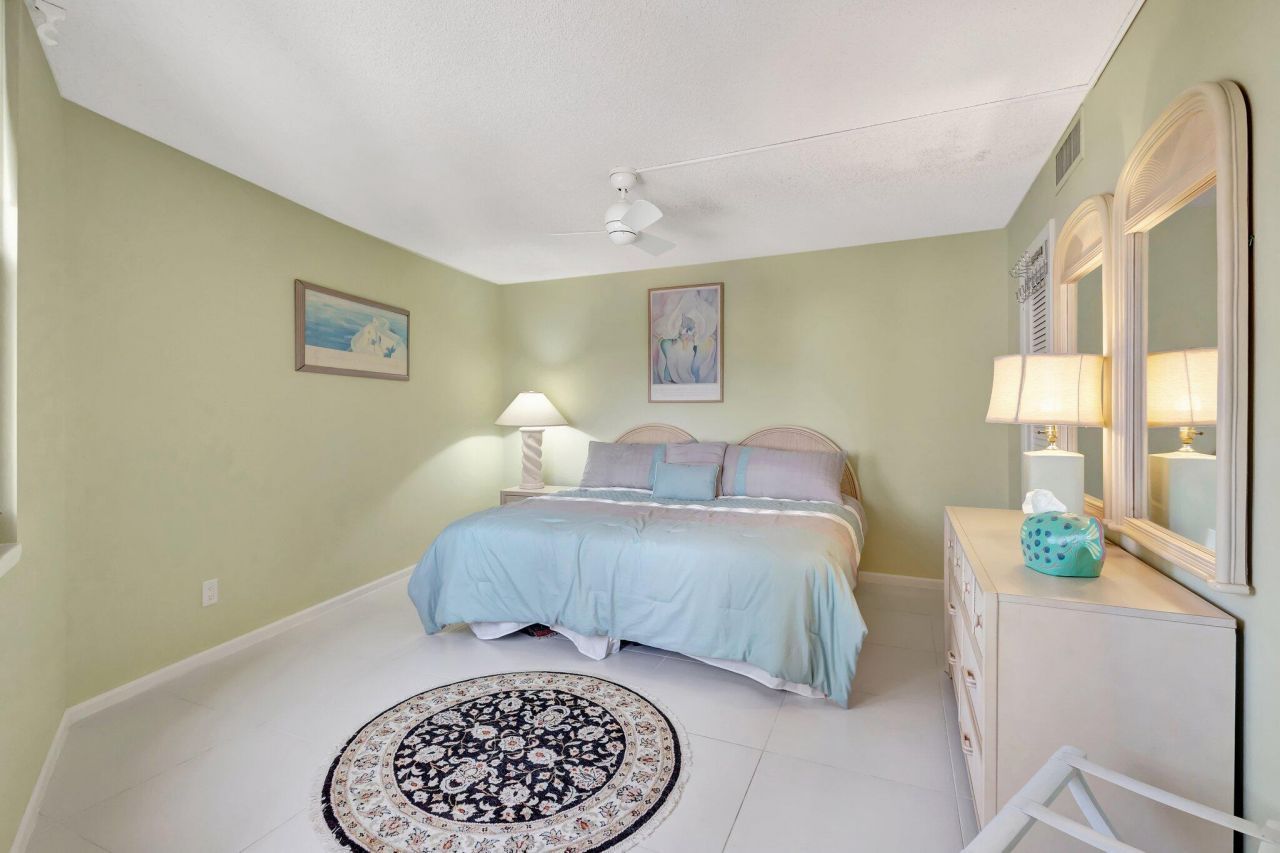 2800 N Ocean Drive, Unit A-17c, Singer Island, FL 33404 Photo