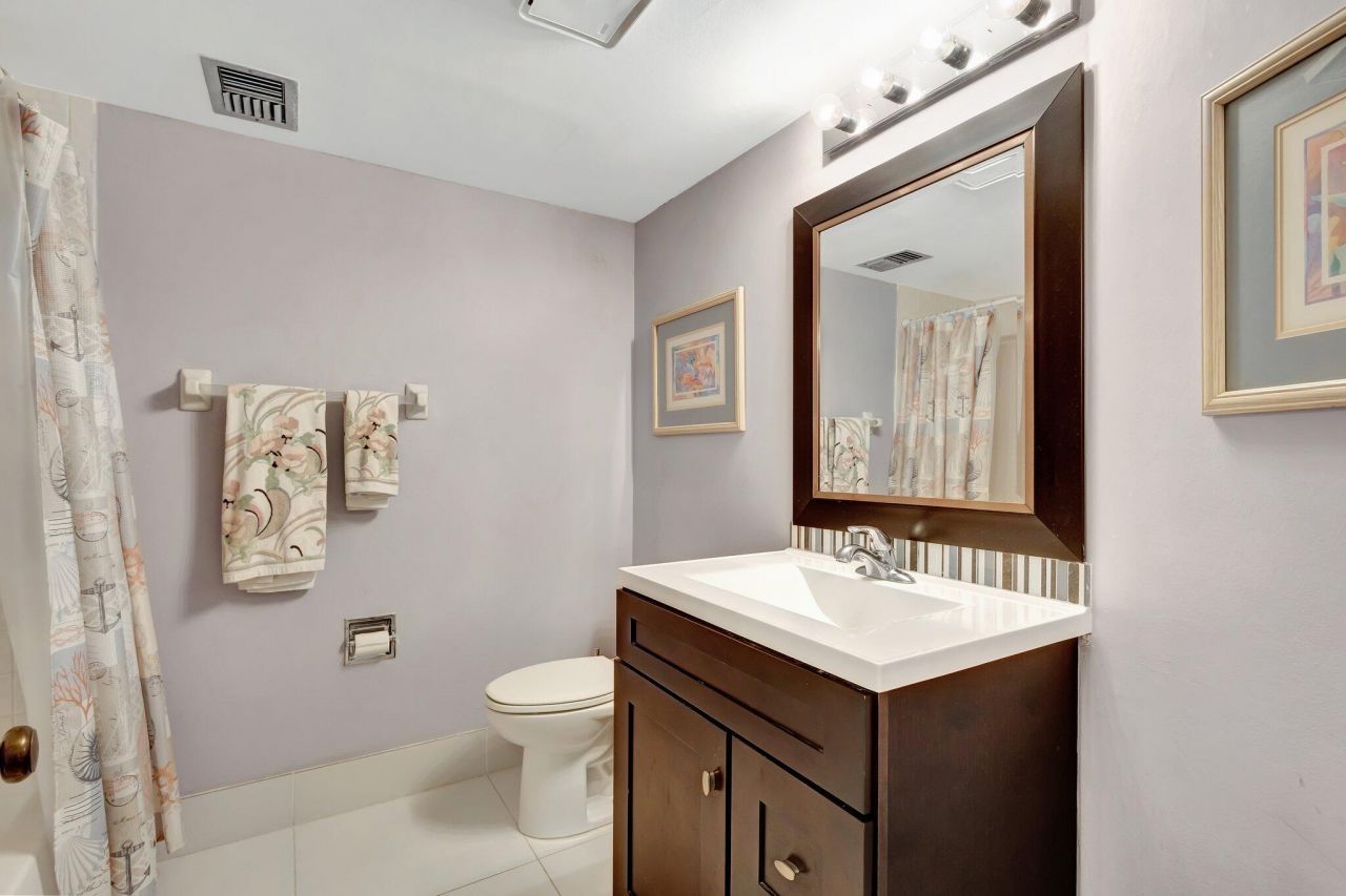 2800 N Ocean Drive, Unit A-17c, Singer Island, FL 33404 Photo