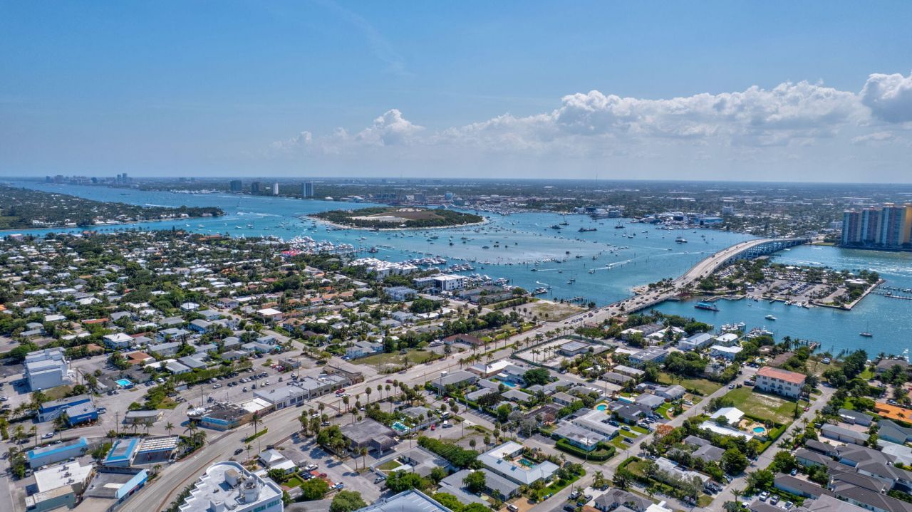 2800 N Ocean Drive, Unit A-17c, Singer Island, FL 33404 Photo