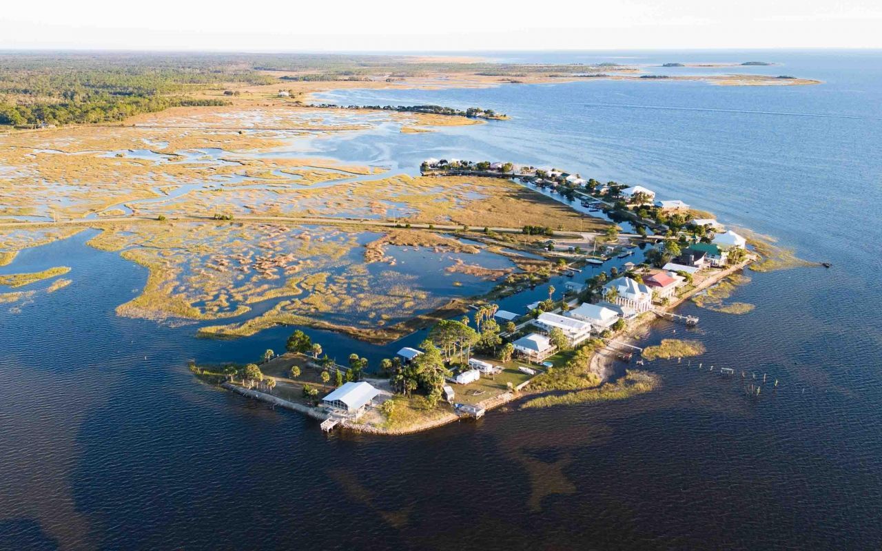 000 N Gulfview Drive, Perry, FL 32348 Photo