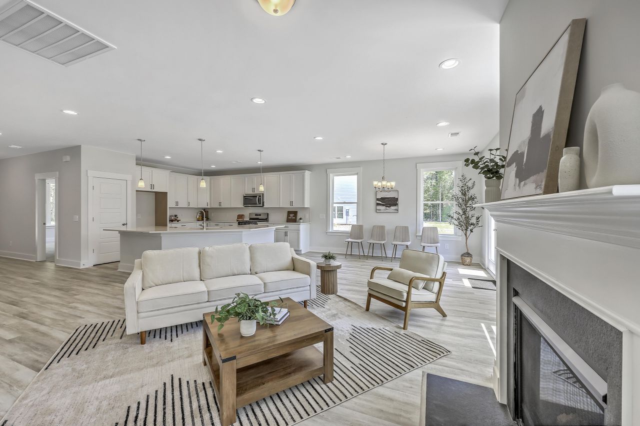 306 Mizell Road Photo 13