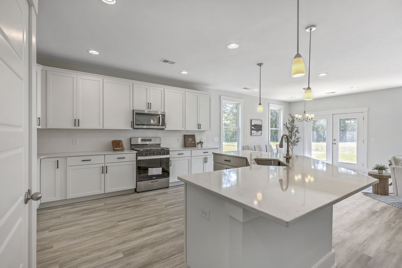 306 Mizell Road Photo 17