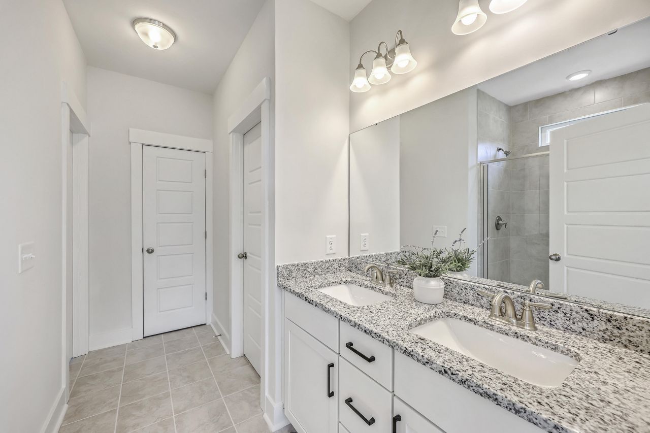 306 Mizell Road Photo 25