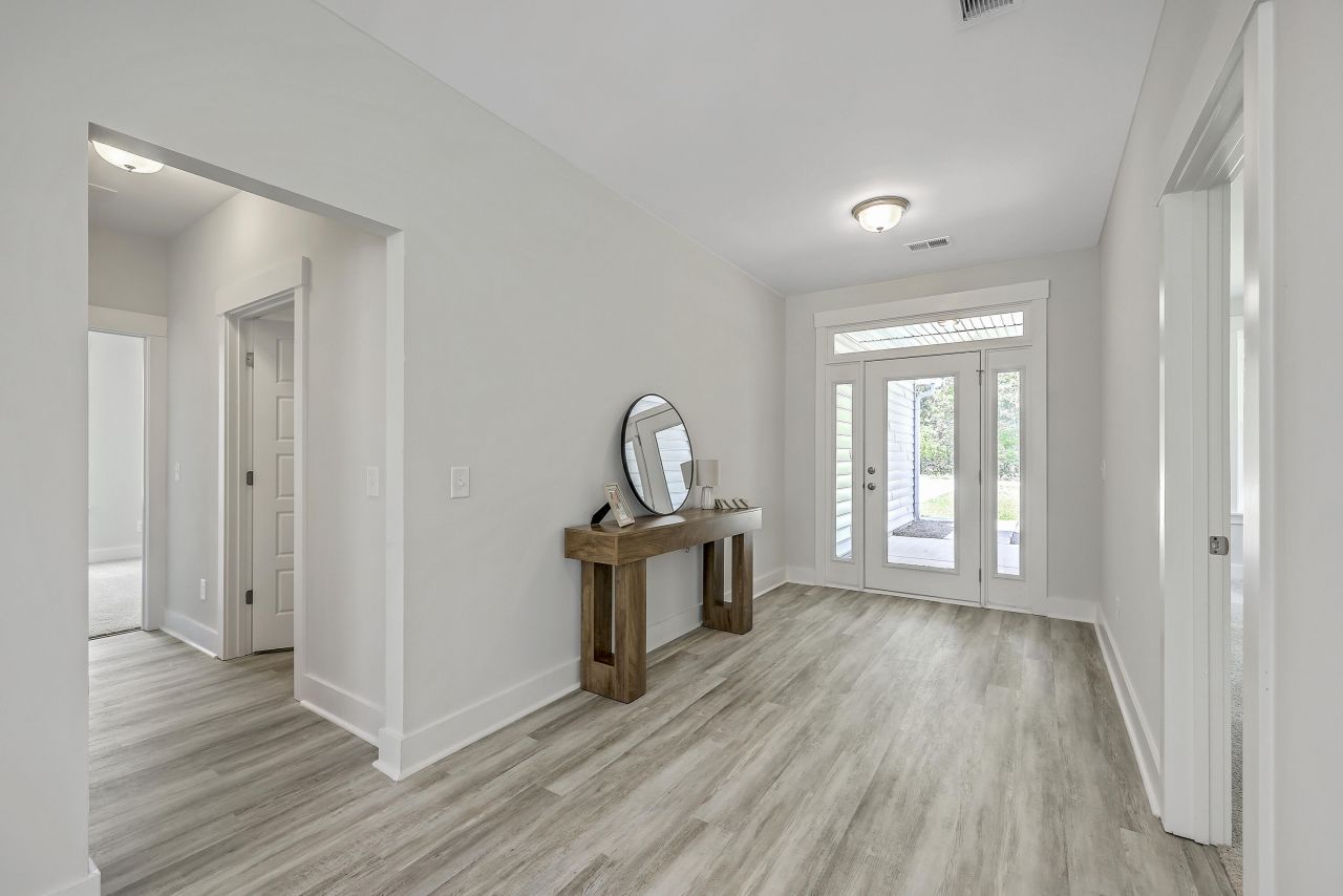 306 Mizell Road Photo 7