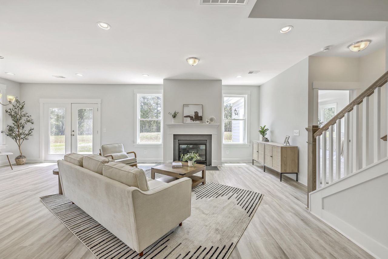 306 Mizell Road Photo 9