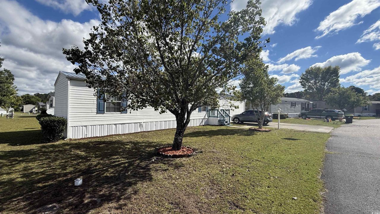 1056 Hunter Way Photo 33