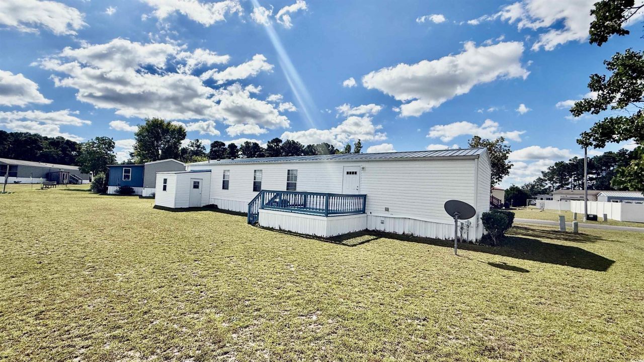 1056 Hunter Way Photo 35