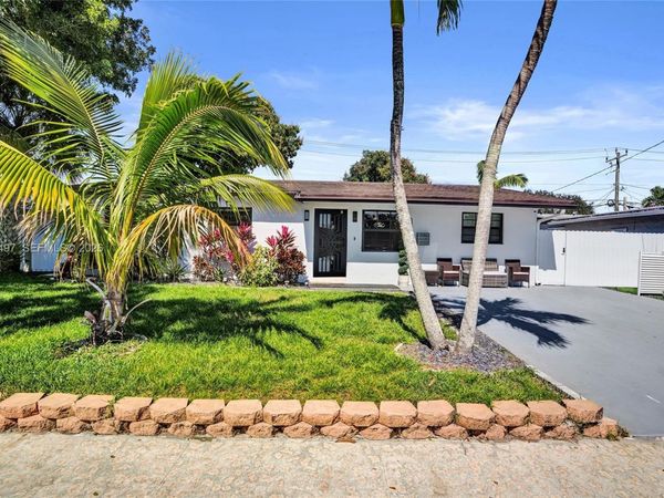 6761 Allen St, Hollywood, FL 33024