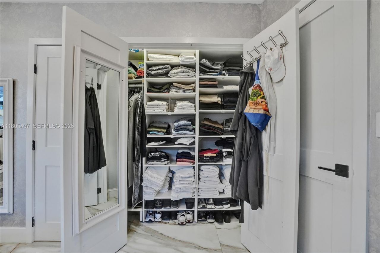 6761 Allen St, Hollywood, FL 33024 Photo