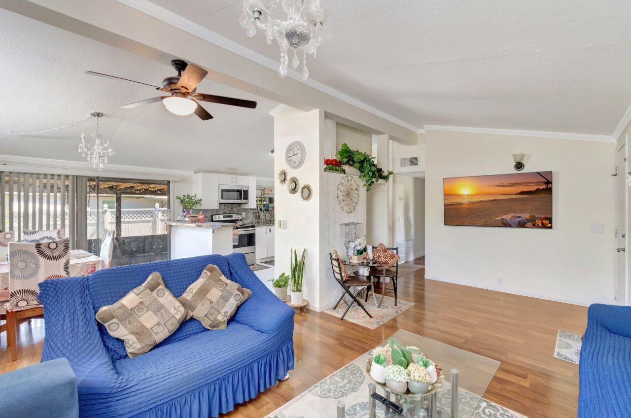 3935 Chickasha Road, Atlantis, FL 33462 Photo